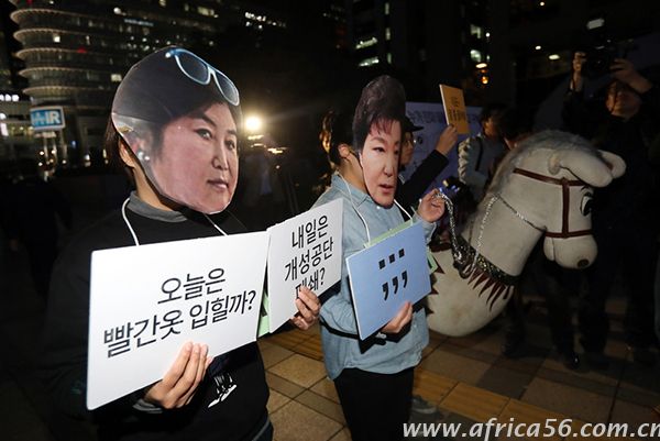朴信惠成了拉线木偶？韩国政事果然比韩剧精彩！